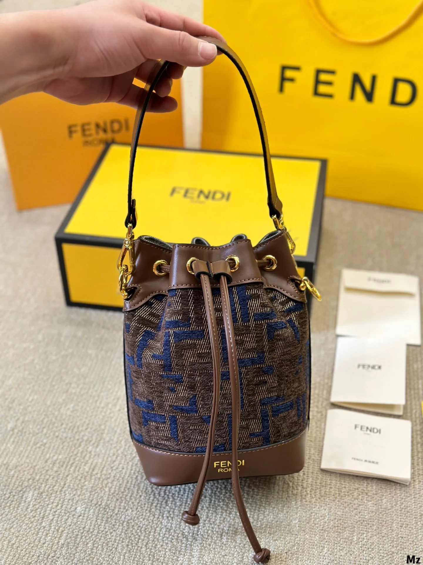 90069-FENDI-460 gallery