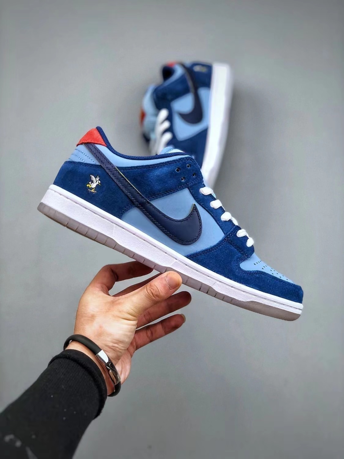 9214-T      49.25$ NIKE SB gallery