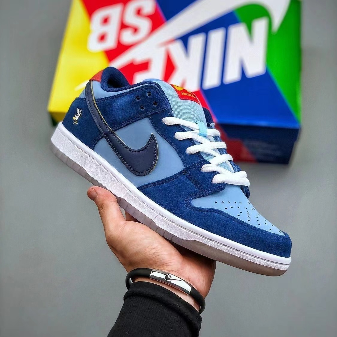 9214-T      49.25$ NIKE SB gallery