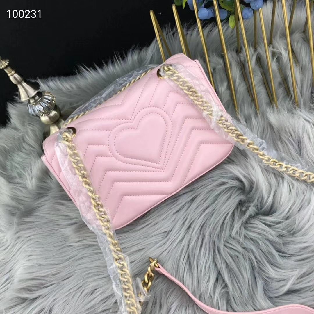 9333-T    39.79$ GUCCI gallery