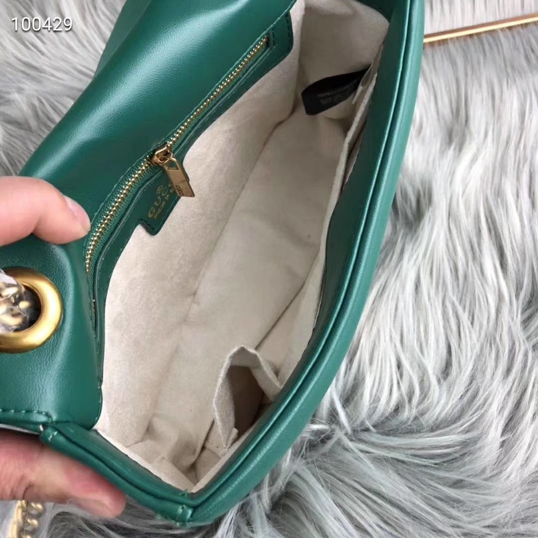 9333-T    39.79$ GUCCI gallery