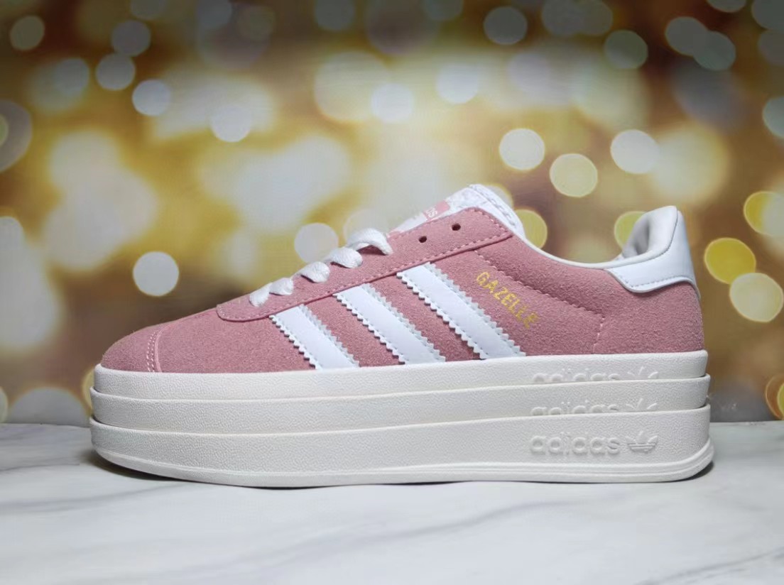 ADIDAS 49.99$   CODE  351-7021-R gallery