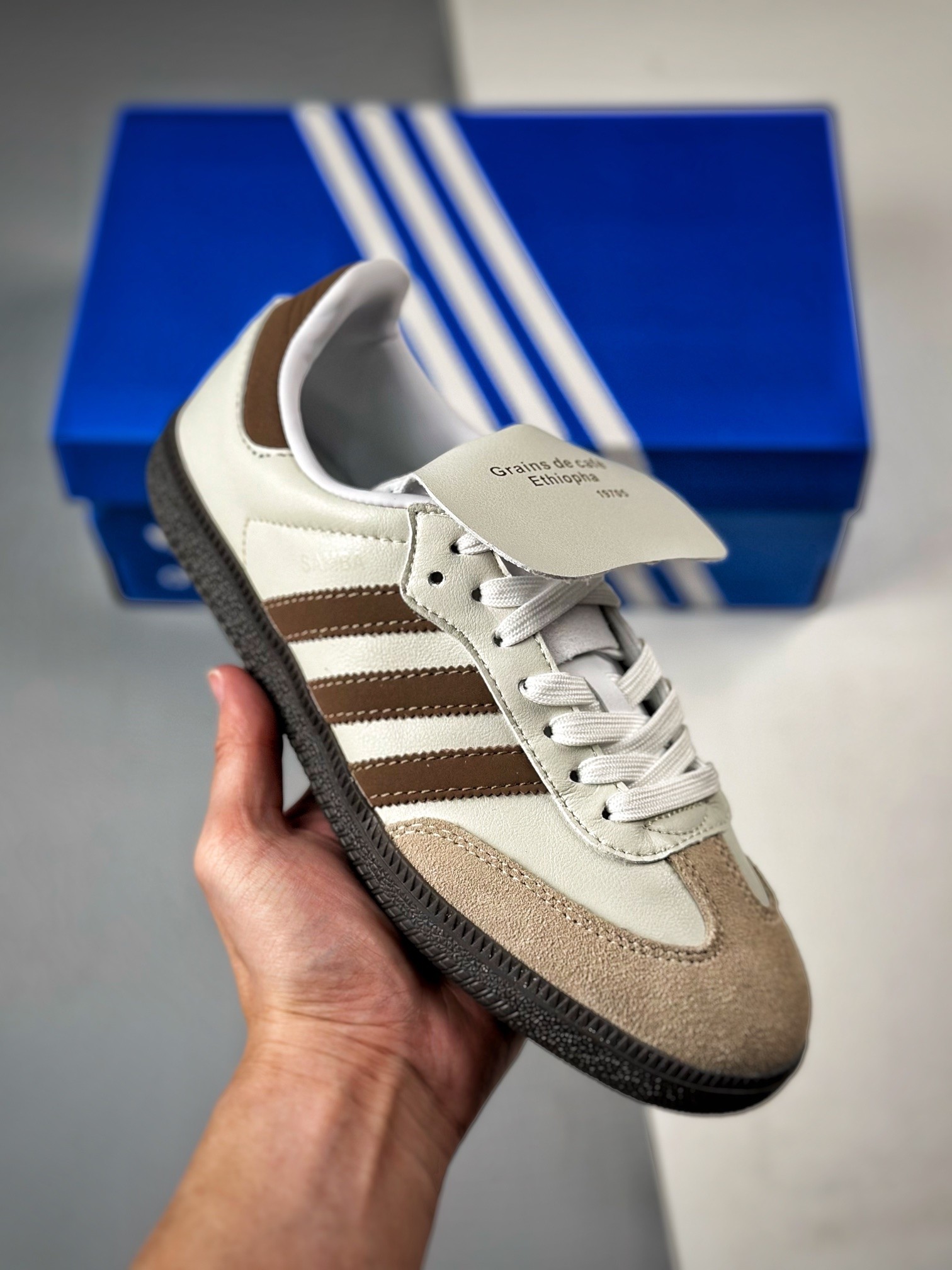 ADIDAS 50.29$  CODE 351-7001-R gallery