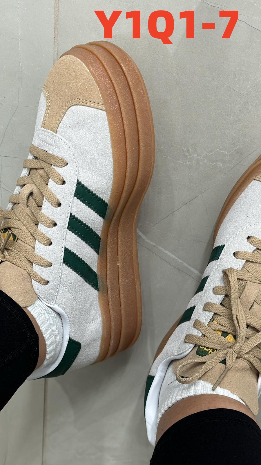 ADIDAS GAZELLE 50.8$    10150-T gallery