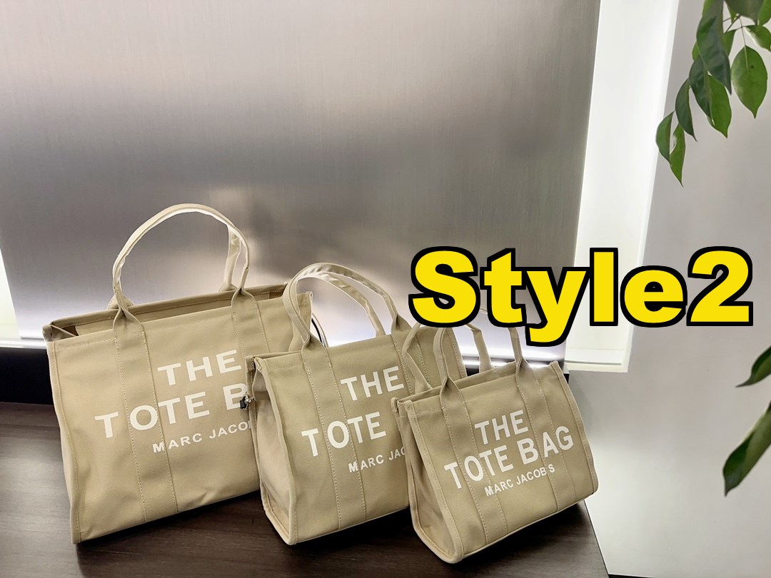 AN3243  TOTE  49.99$ -GBB gallery