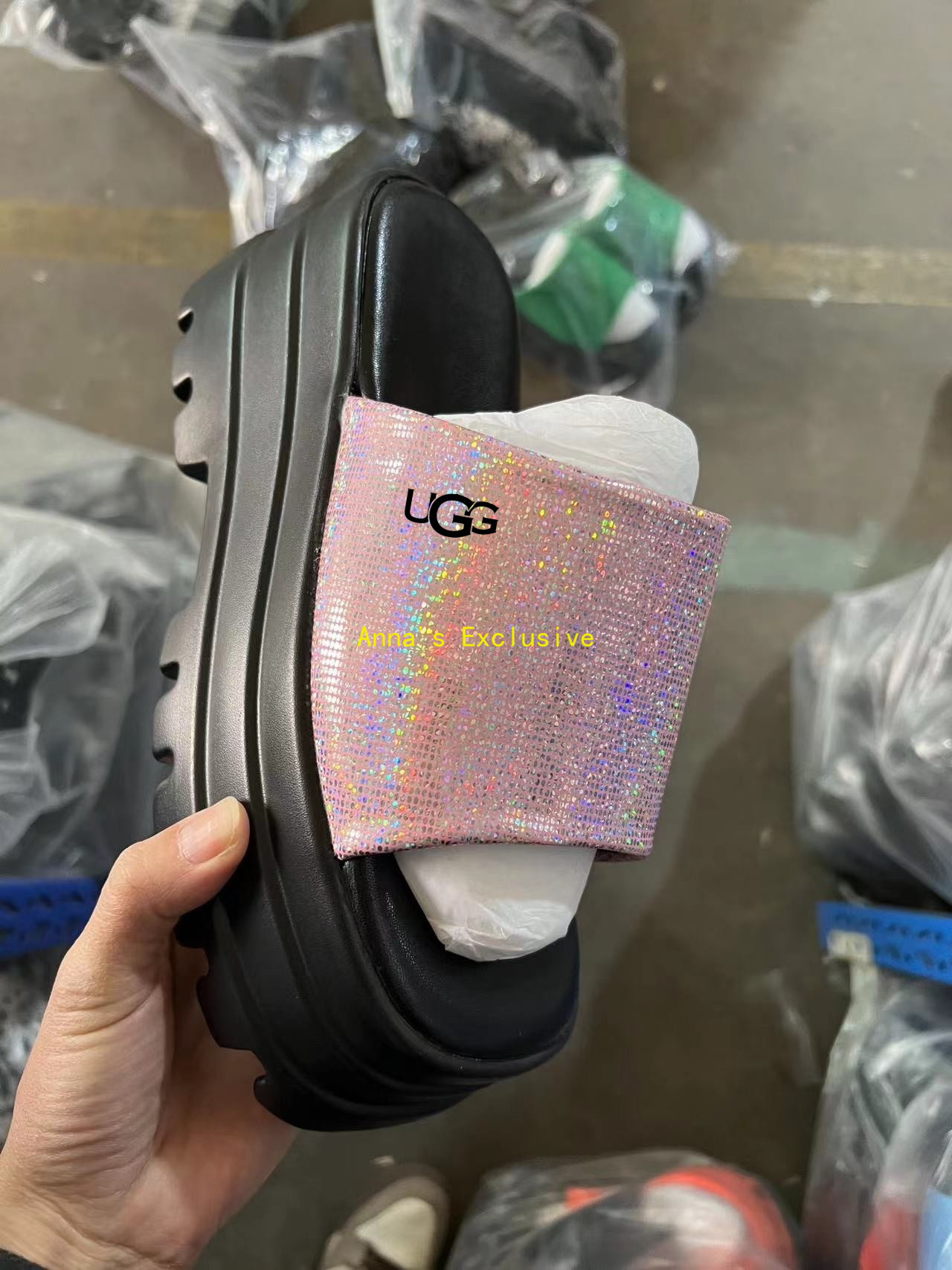 AN4241 UGG 35.99$ G6E4242  -GYXZ gallery