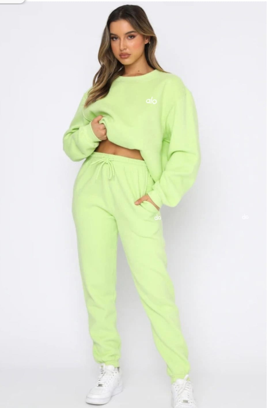 AN4584 ALO SUIT 38.99$  GYYF gallery