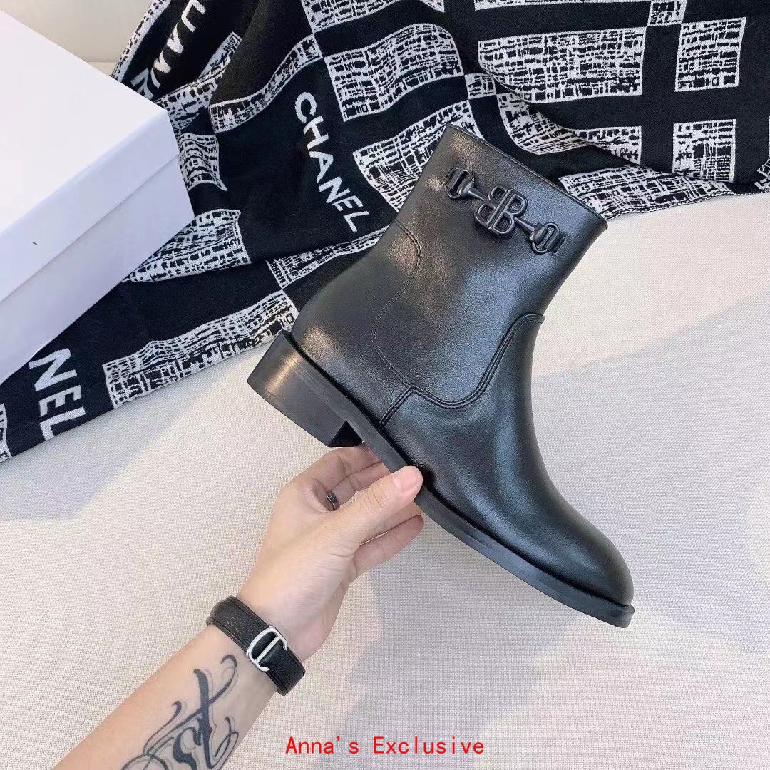 AN515 BALENCIAGA 61.99$ GKW515 gallery