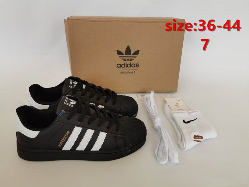 Adidas 22.91$   CODE 274-2453-R gallery