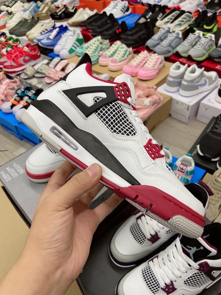 Air Jordan $75 gallery