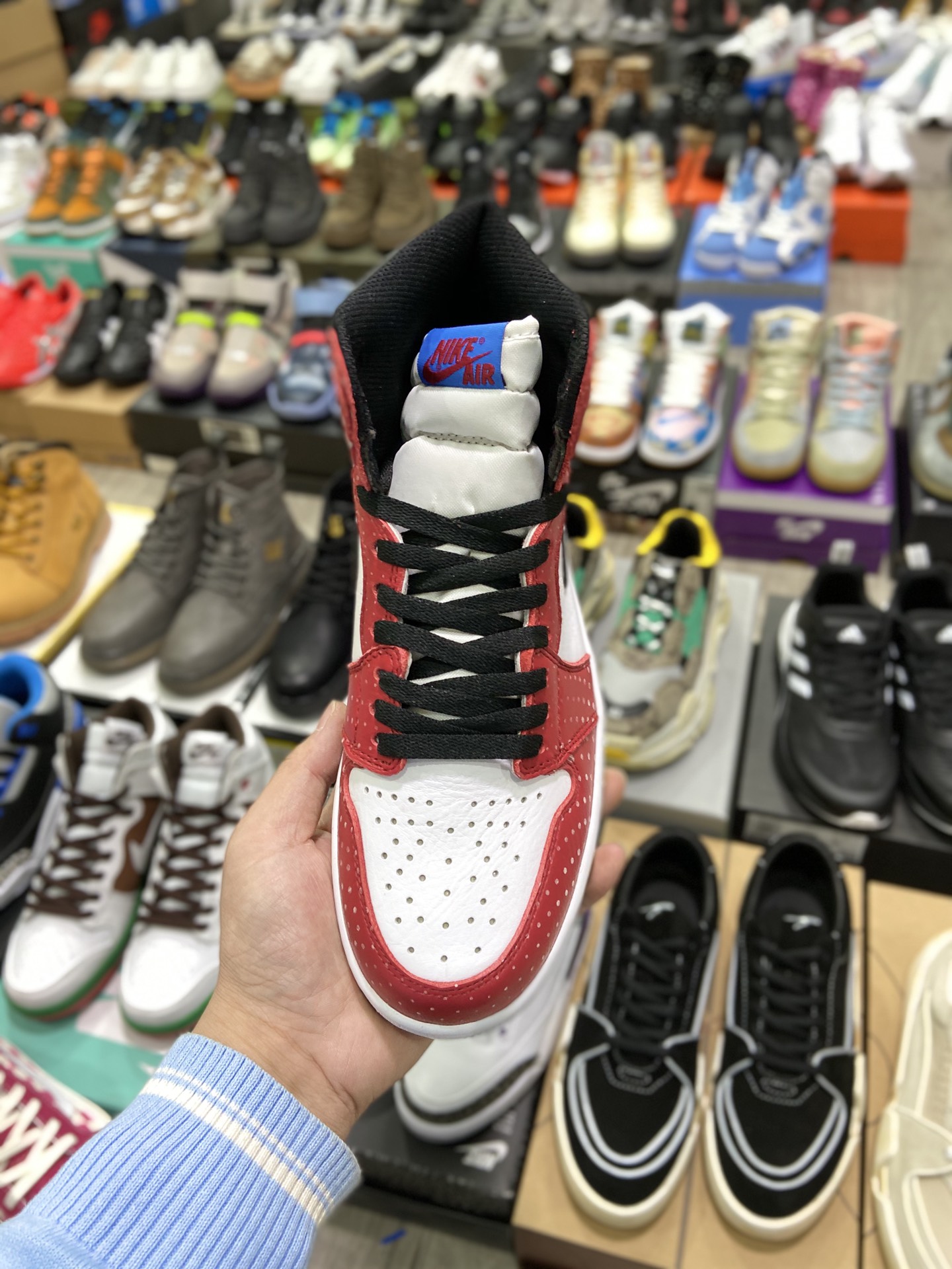 Air Jordan $85 gallery