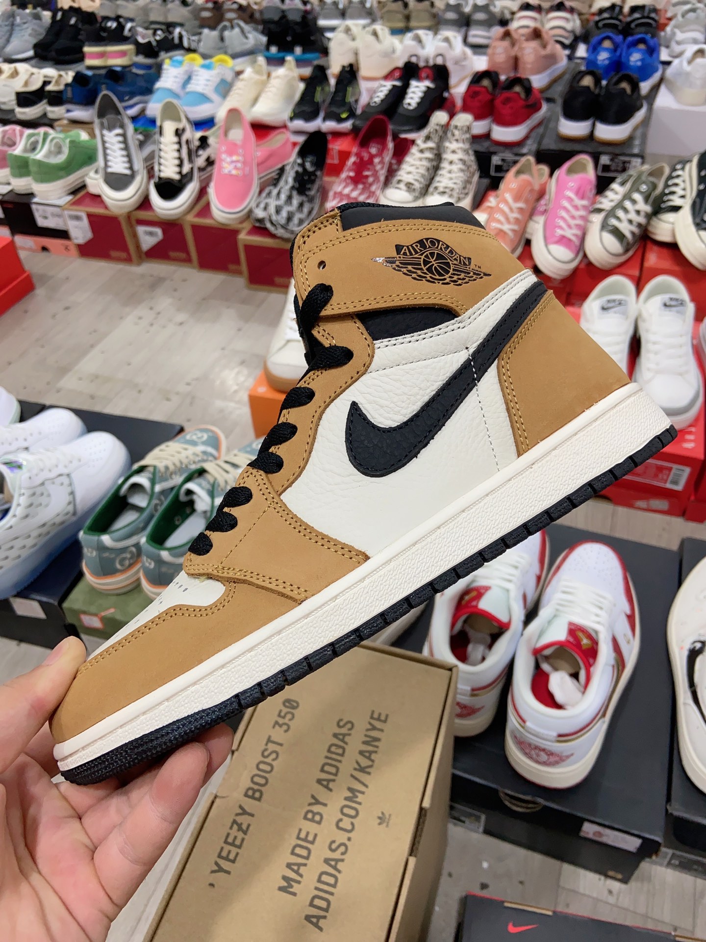 Air Jordan $85 gallery