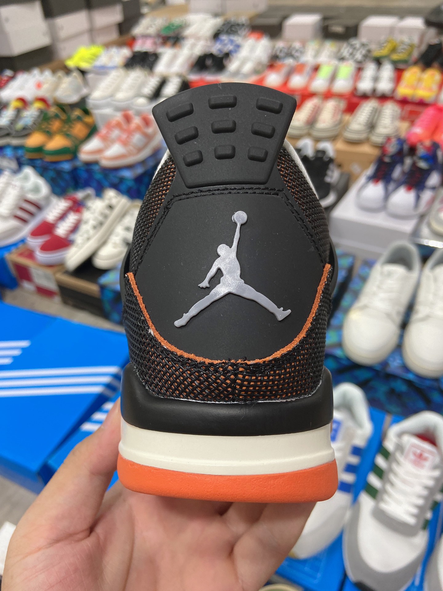 Air Jordan $88 gallery