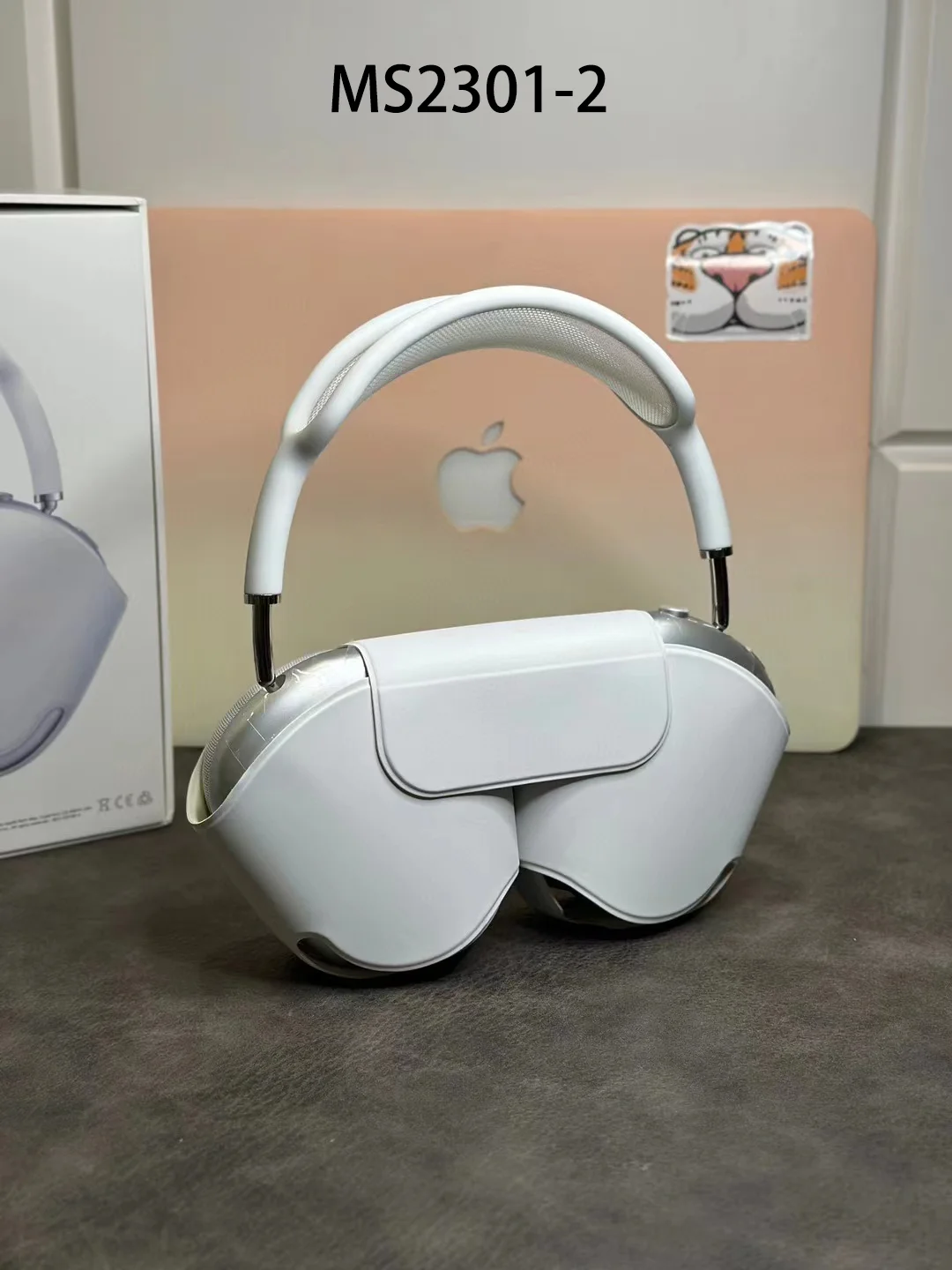 Air Pods Max $135 gallery