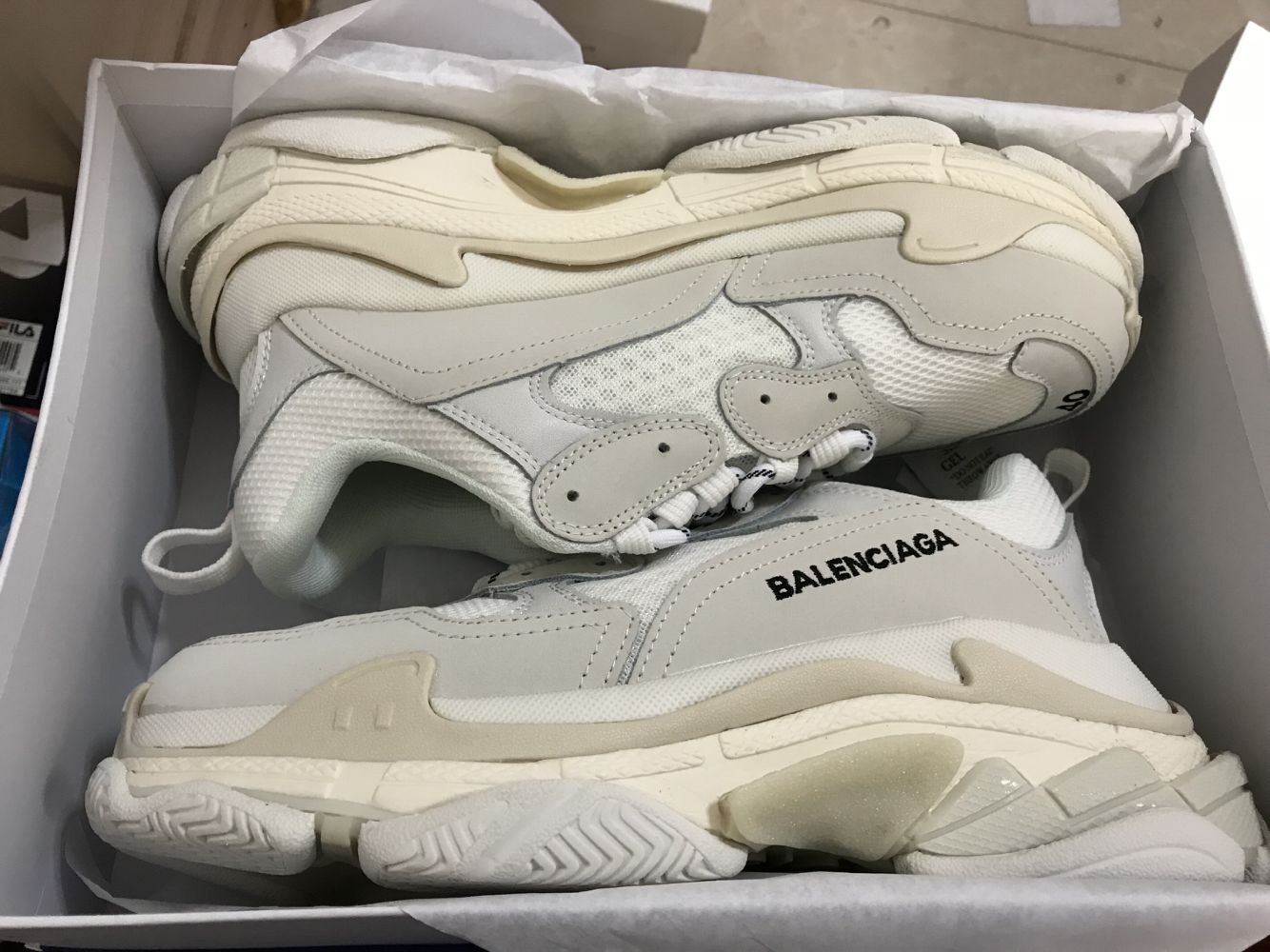 BAB 346 Balenciaga 69usd gallery