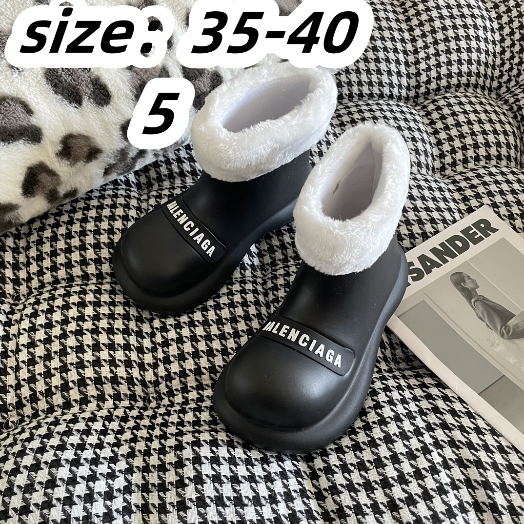 BALENCIAGA 54.66$  code 356-6803-R gallery