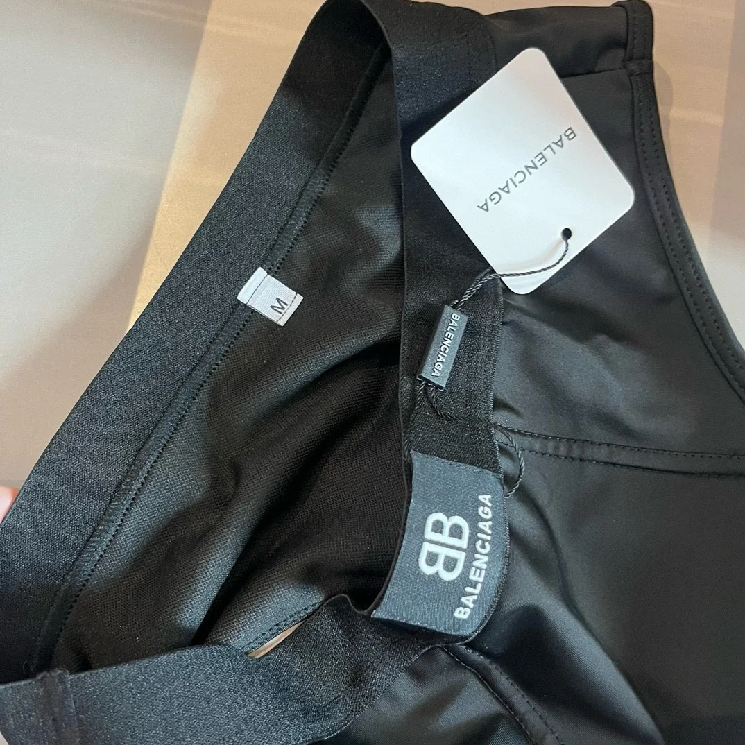 BALENCIAGA $28 gallery