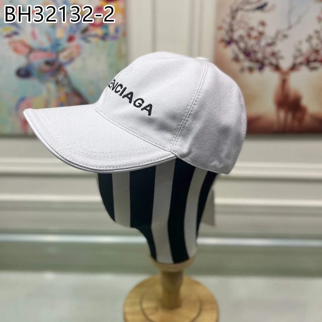 BALENCIAGA $31 gallery