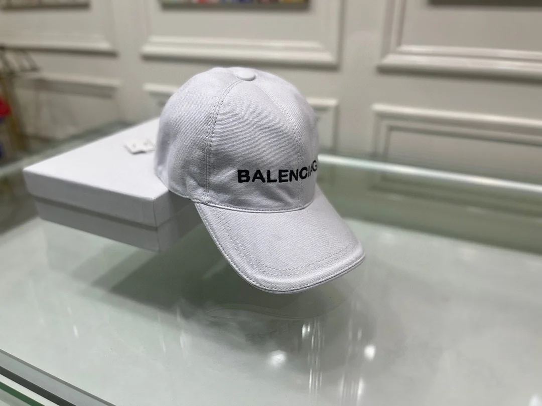 BALENCIAGA $31 gallery