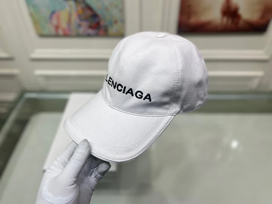 BALENCIAGA $31 gallery