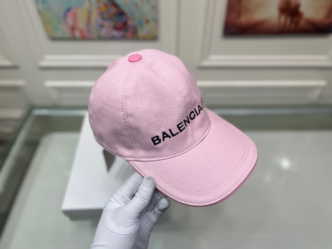 BALENCIAGA $31 gallery