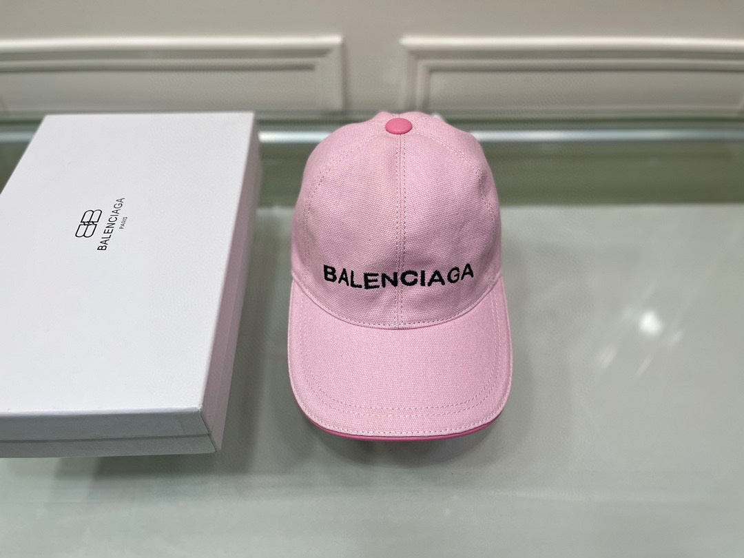 BALENCIAGA $31 gallery