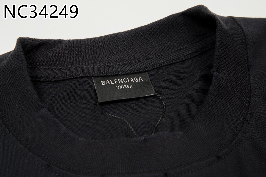 BALENCIAGA $31 gallery