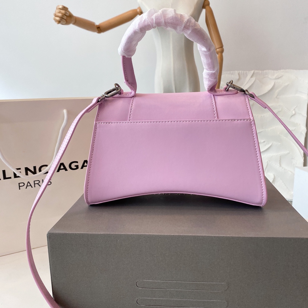 BALENCIAGA $71 gallery