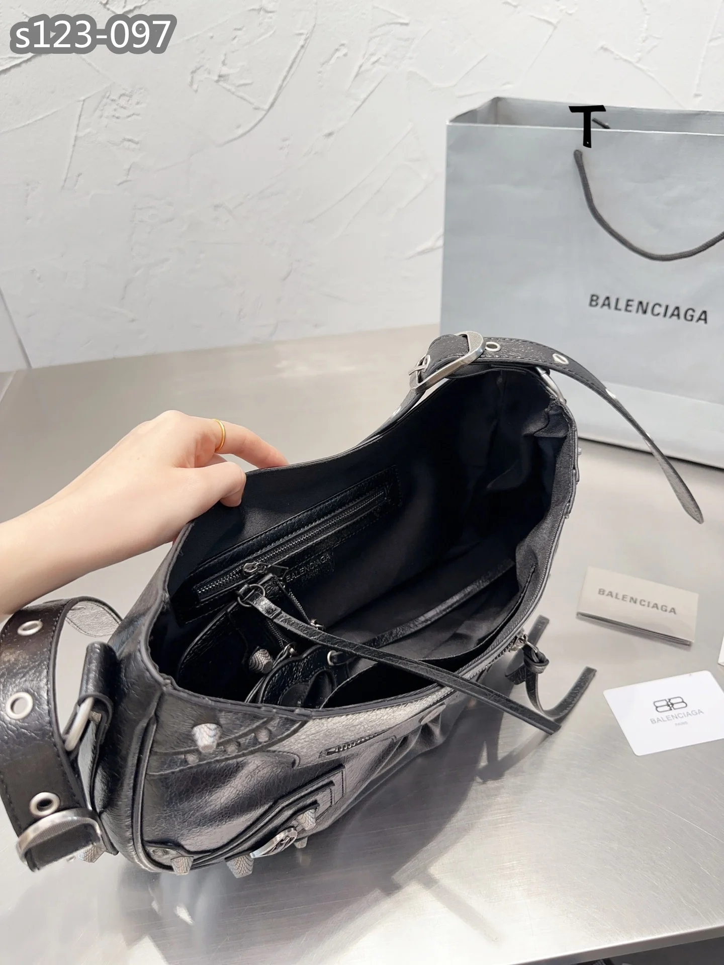 BALENCIAGA $84 gallery