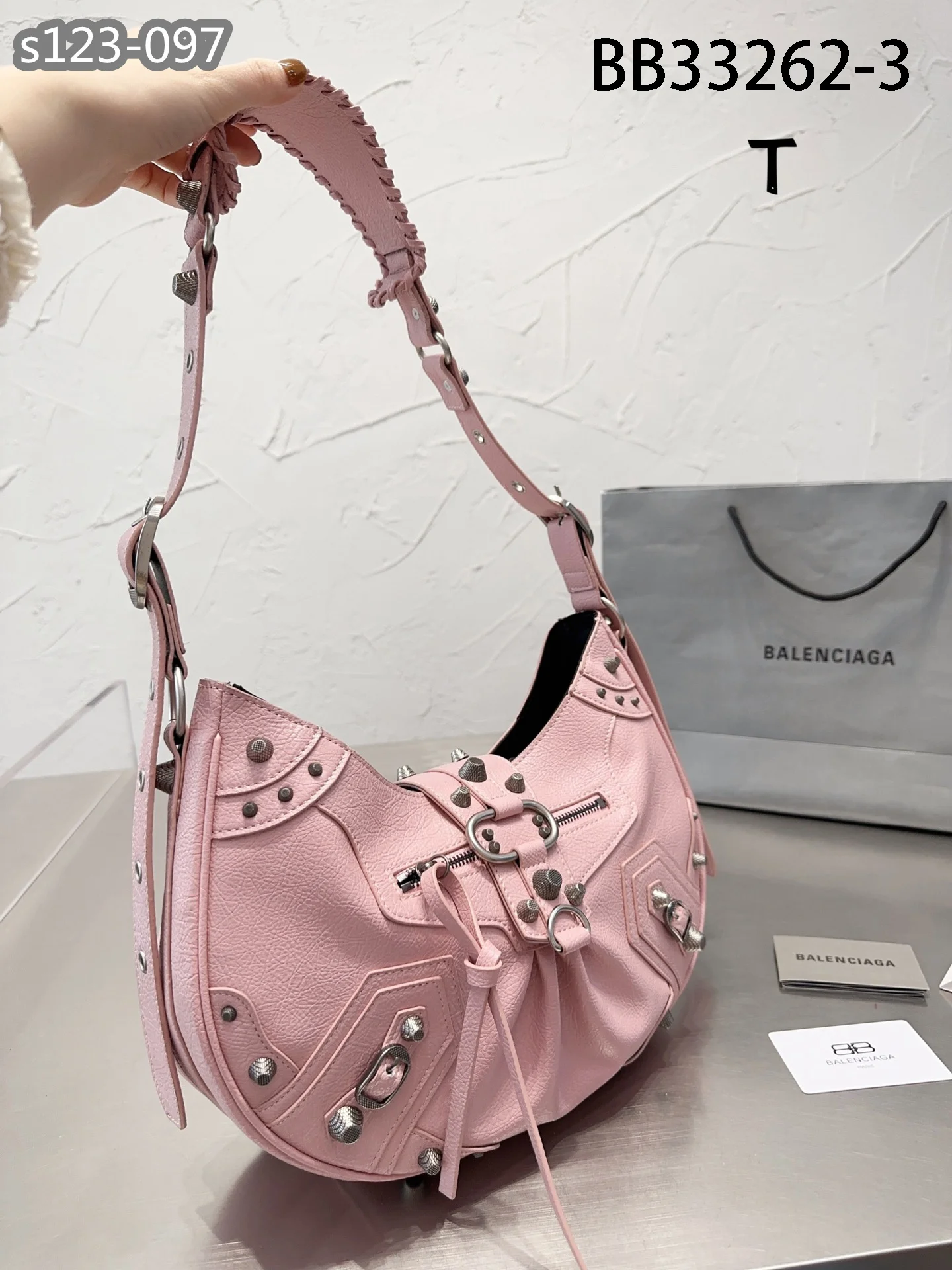 BALENCIAGA $84 gallery