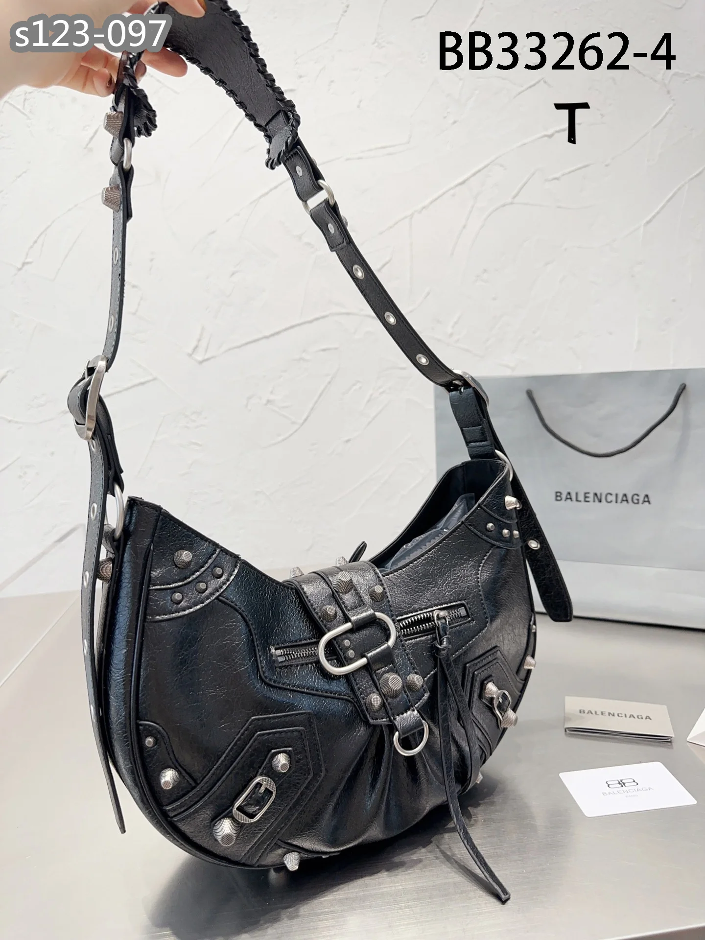 BALENCIAGA $84 gallery