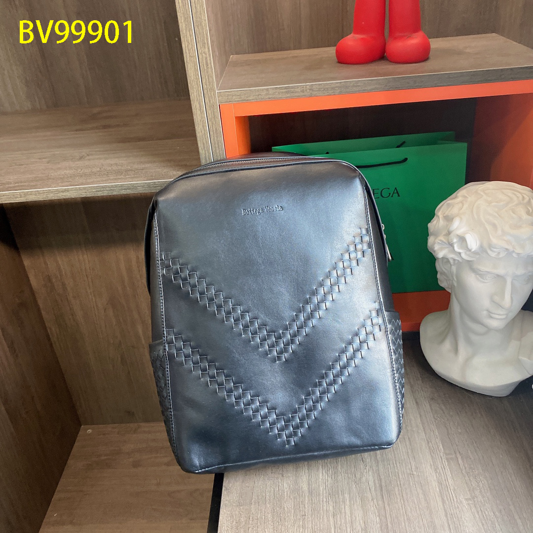 BOTTEGA VENETA $79 gallery