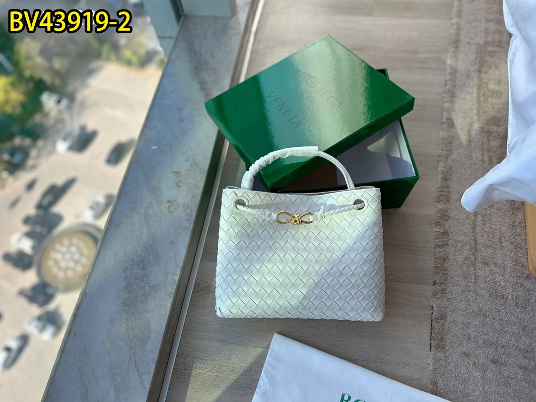 BOTTEGA VENETA $86 gallery