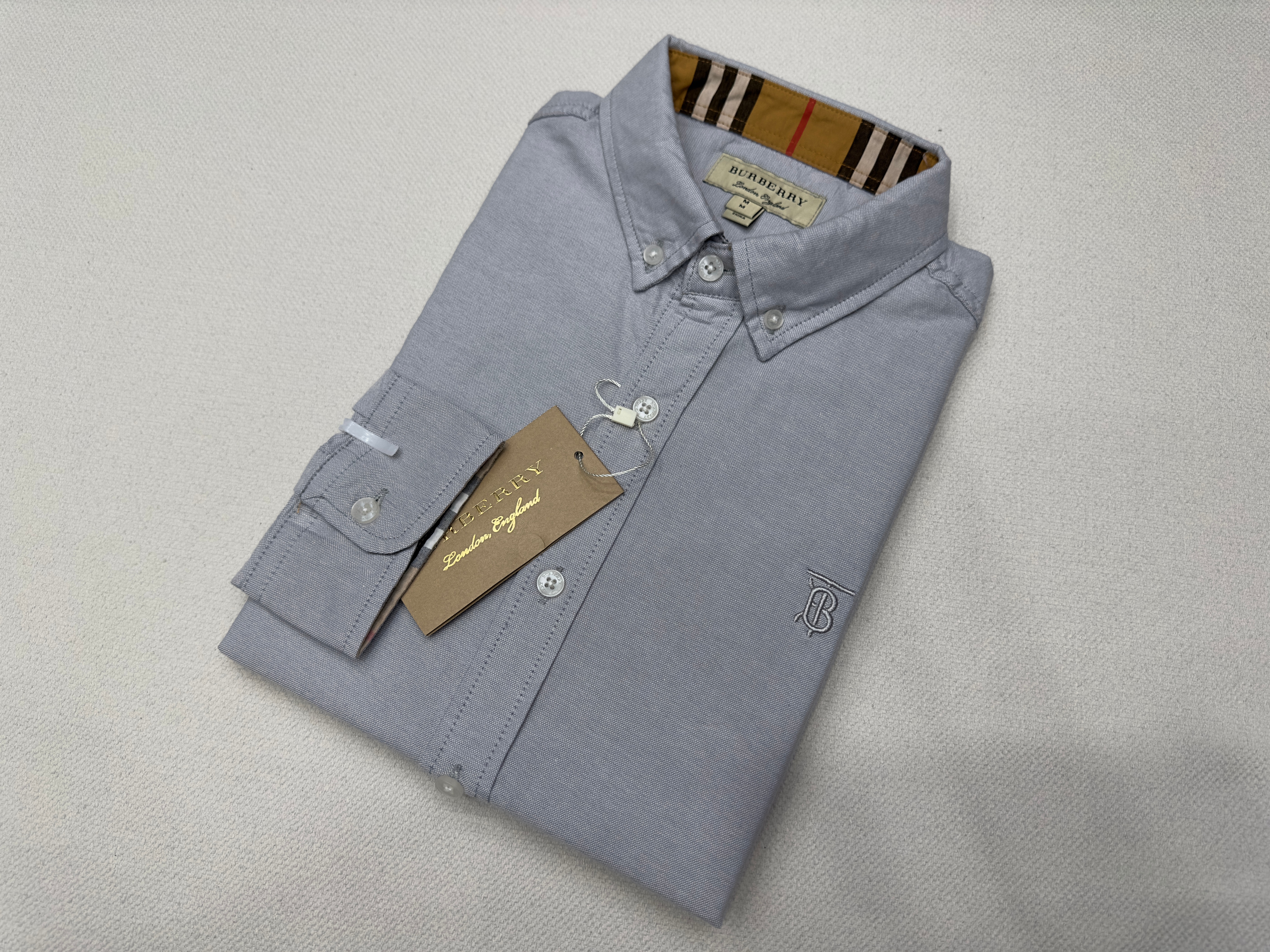 BURBERRY 31.38$ CODE 301-10243-T gallery