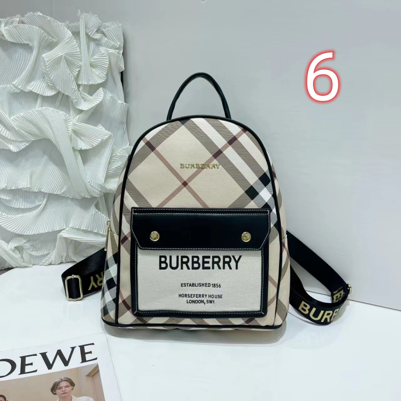 BURBERRY 36.73$    code  404-6760-R gallery