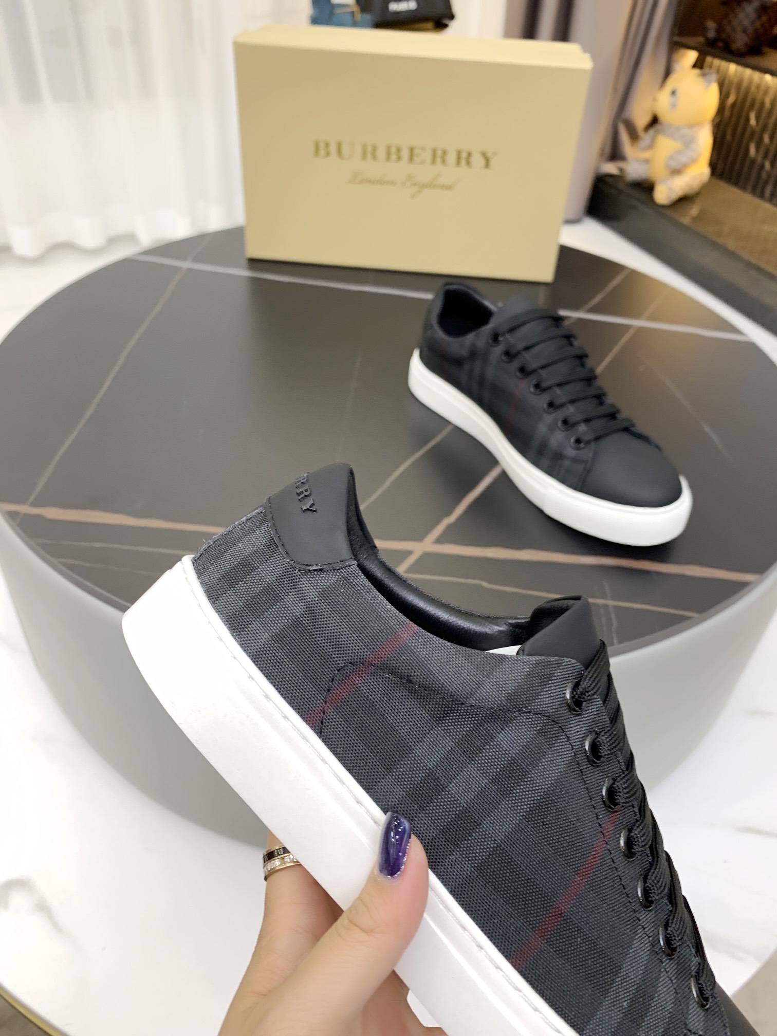 Balenciaga 45.55$  code 449-5867-R gallery