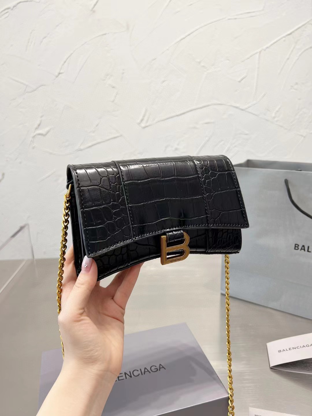 Balenciaga 64.99$ code 5941-R gallery