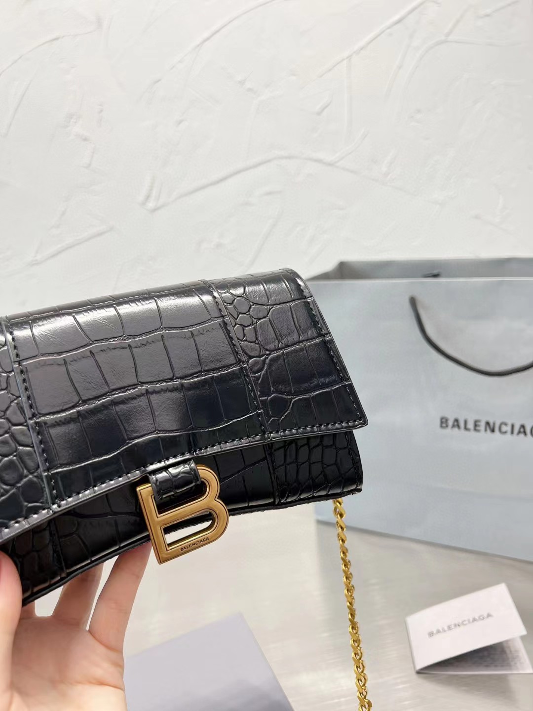 Balenciaga 64.99$ code 5941-R gallery