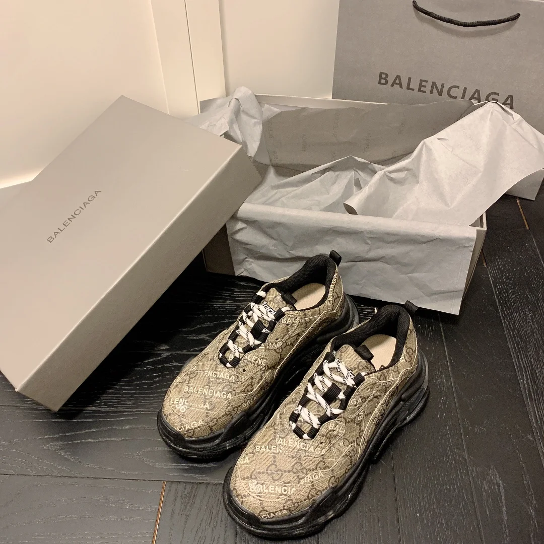 Balenciaga $106 gallery