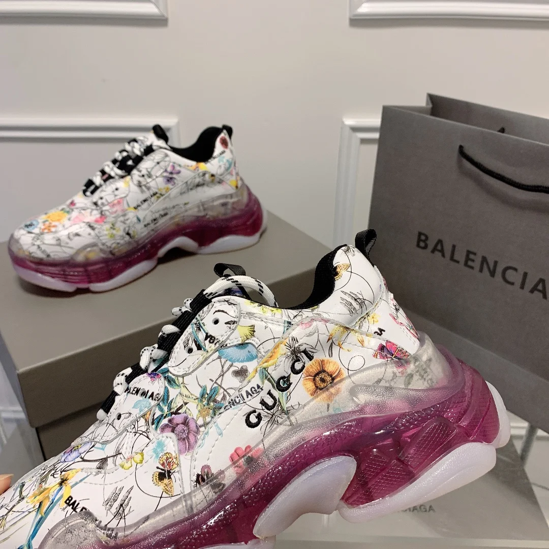 Balenciaga $106 gallery