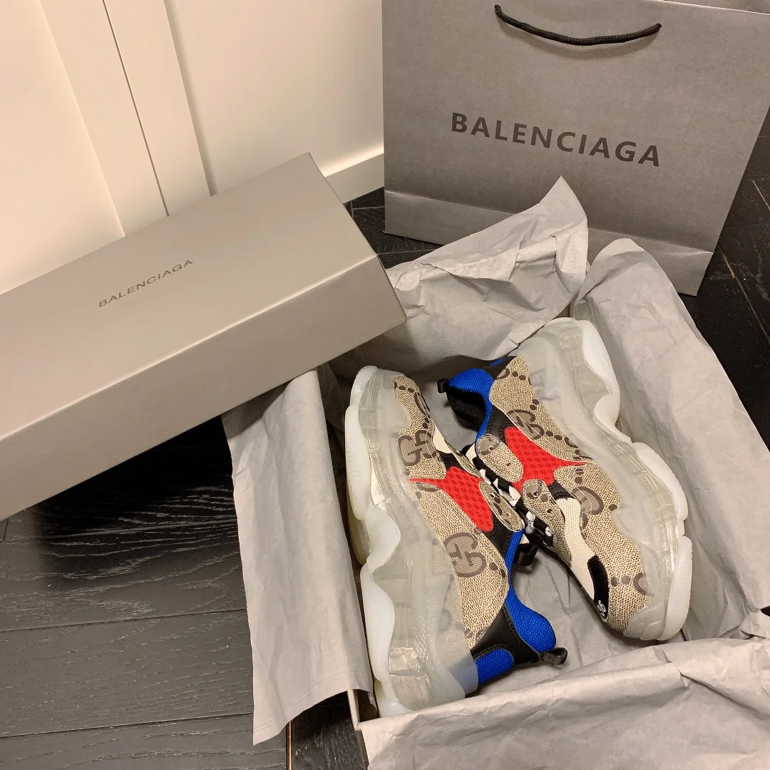 Balenciaga $106 gallery