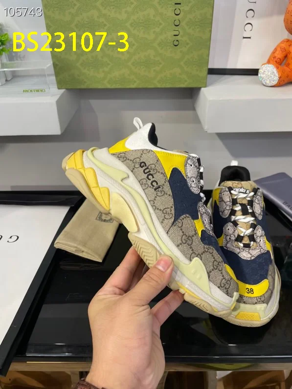 Balenciaga $150 gallery