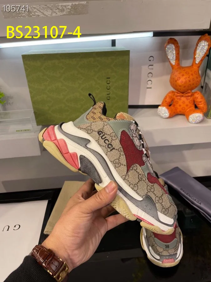 Balenciaga $150 gallery