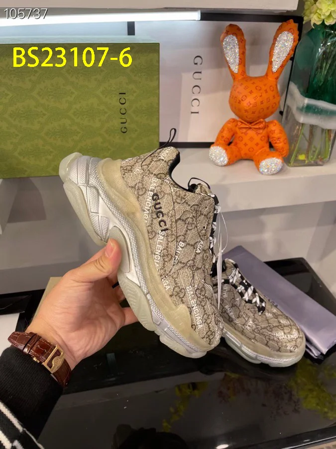 Balenciaga $150 gallery