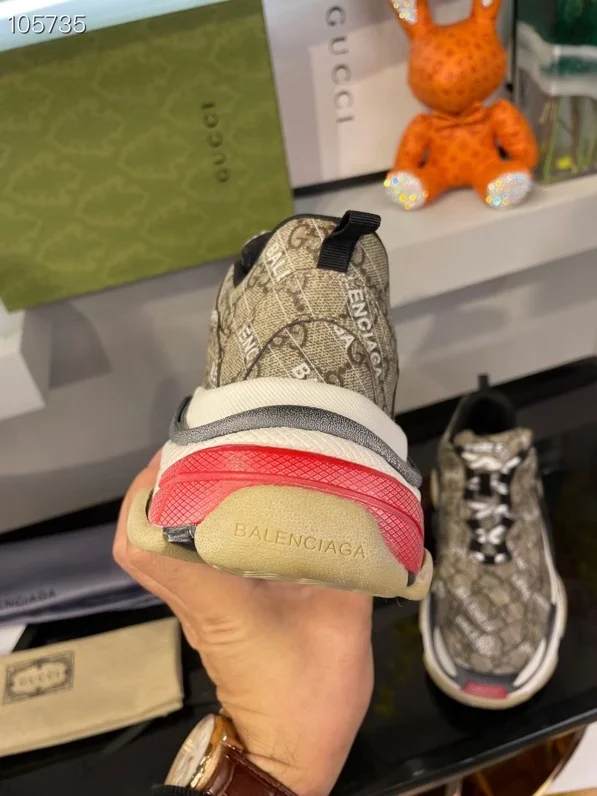 Balenciaga $150 gallery