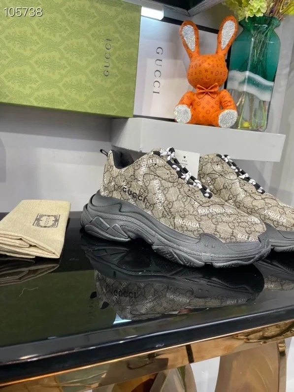 Balenciaga $150 gallery