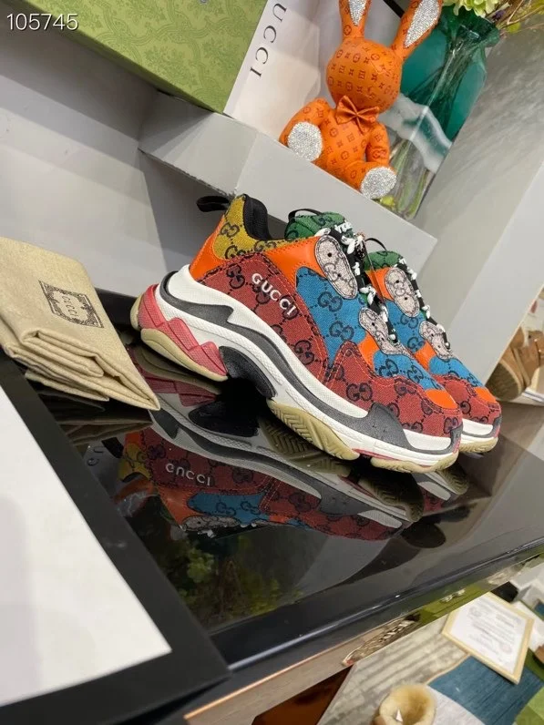 Balenciaga $150 gallery