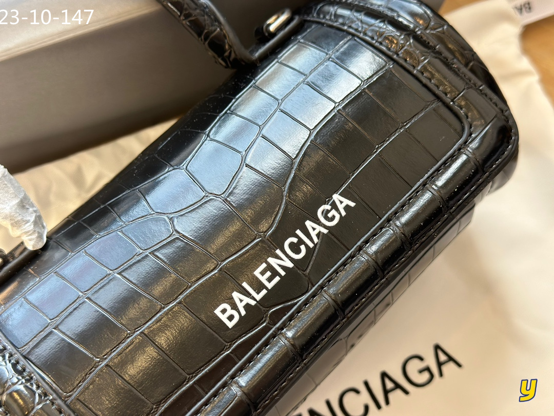 Balenciaga $75 gallery