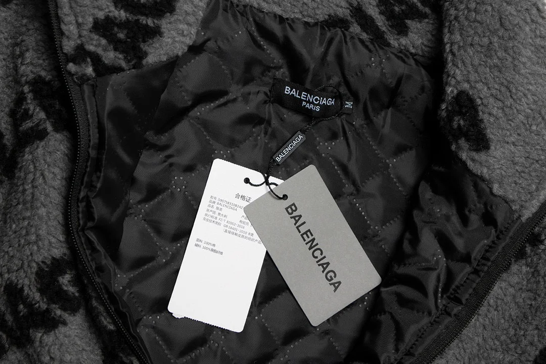 Balenciaga $89 gallery