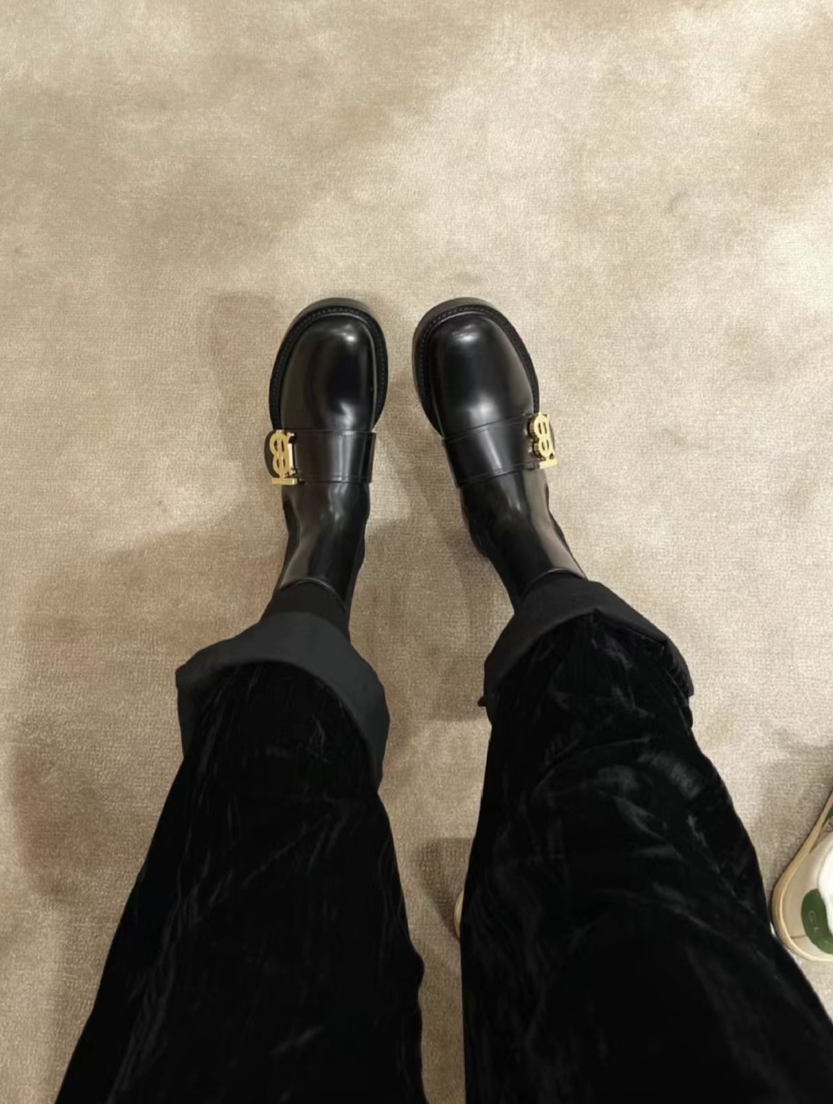 Burberry Boots 50$    10046-T gallery